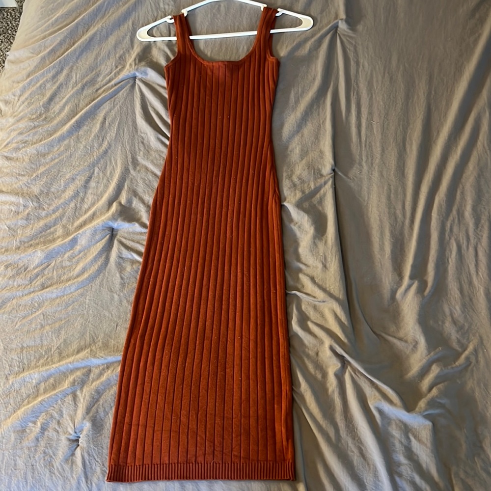Windsor, long dress